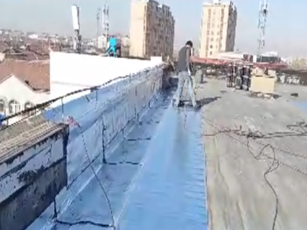 濟(jì)南建坤瓦房防水堵漏.jpg